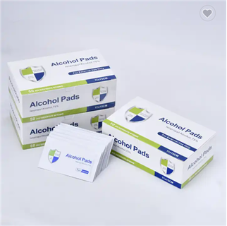Salviette detergenti con alcol